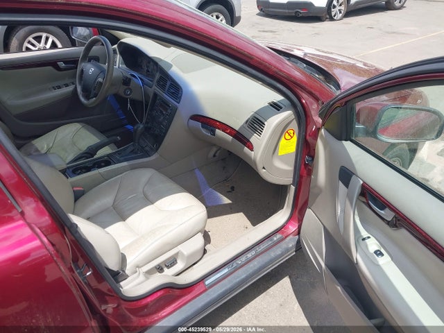 Продажа на аукционе авто 2004 Volvo V70 2.5t, vin: YV1SW59V942412294, номер лота: 45239529