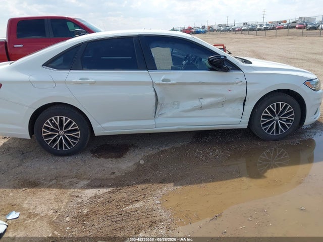 45239558 :رقم المزاد ، 3VWC57BU8MM072944 vin ، 2021 Volkswagen Jetta 1.4t R-line/1.4t S/1.4t Se مزاد بيع