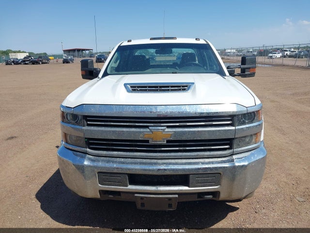 1GB4KYCY0JF254872 Chevrolet Silverado 3500hd Chassis Wt