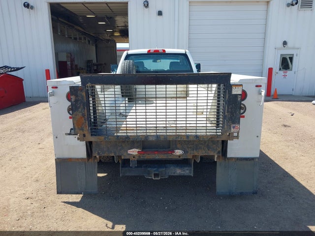 1GB4KYCY0JF254872 Chevrolet Silverado 3500hd Chassis Wt