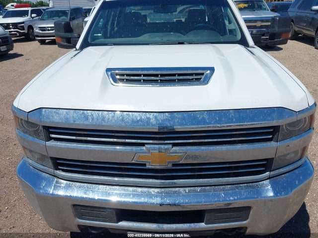 1GB4KYCY0JF254872 Chevrolet Silverado 3500hd Chassis Wt