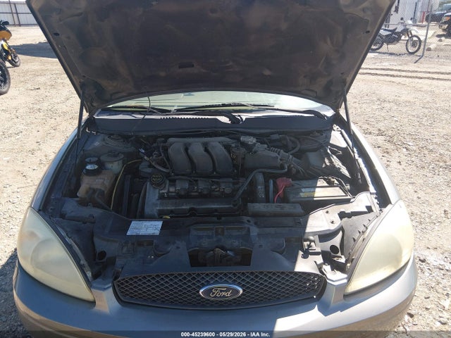 45239600 :رقم المزاد ، 1FAFP55S64G121888 vin ، 2004 Ford Taurus Ses مزاد بيع