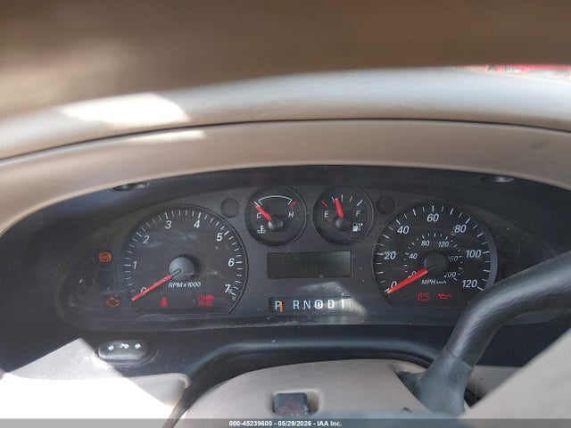 45239600 :رقم المزاد ، 1FAFP55S64G121888 vin ، 2004 Ford Taurus Ses مزاد بيع