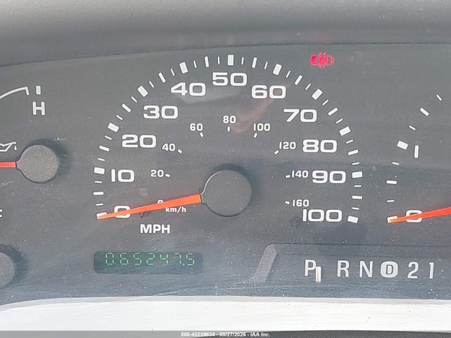 45239634 :رقم المزاد ، 1FTNF21S12EA78681 vin ، 2002 Ford F-250 Xl/xlt مزاد بيع