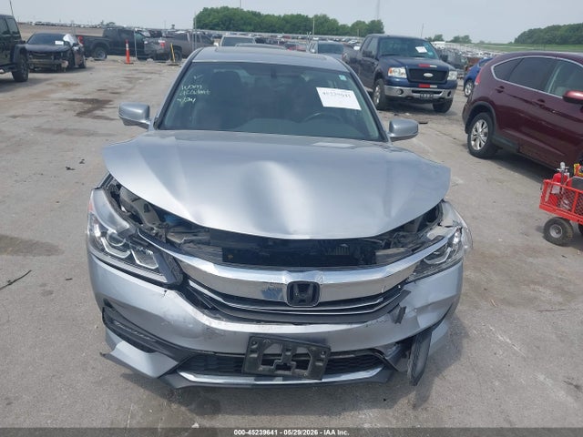 Aukcja sprzedaży 2017 Honda Accord Ex-l V6, vin: 1HGCR3F84HA024634, numer aukcji: 45239641
