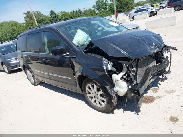 Продаж на аукціоні авто 2015 Chrysler Town & Country Touring, vin: 2C4RC1BG0FR699580, номер лоту: 45239647