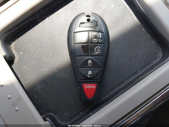 Продаж на аукціоні авто 2015 Chrysler Town & Country Touring, vin: 2C4RC1BG0FR699580, номер лоту: 45239647