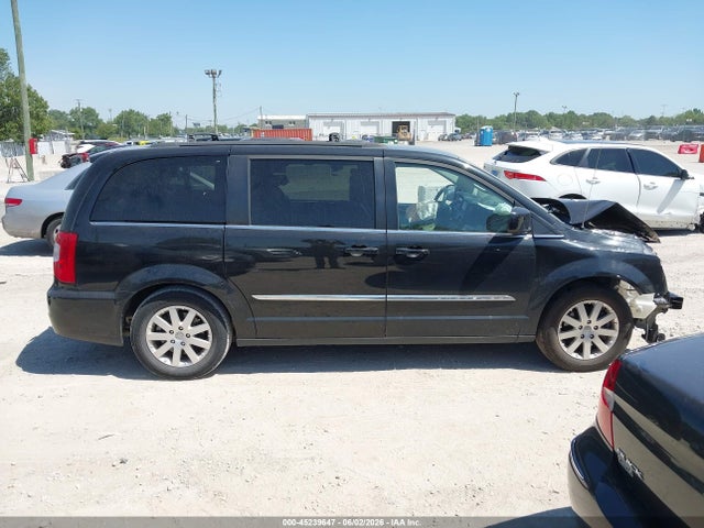 Продаж на аукціоні авто 2015 Chrysler Town & Country Touring, vin: 2C4RC1BG0FR699580, номер лоту: 45239647