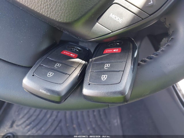 Продаж на аукціоні авто 2026 Toyota Prius Le, vin: JTDACAAUXT3075505, номер лоту: 45239673