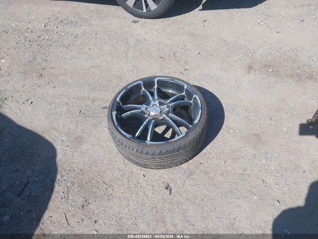 45239683 :رقم المزاد ، 4T1B11HK7JU007857 vin ، 2018 Toyota Camry Le مزاد بيع