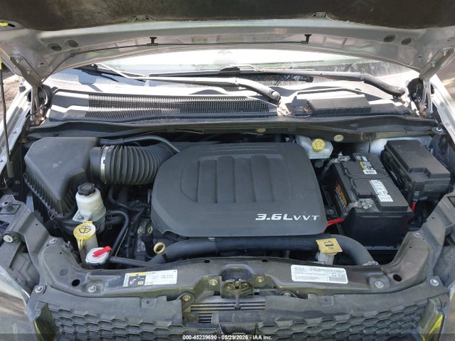 45239690 :رقم المزاد ، 2C4RDGBG5JR199147 vin ، 2018 Dodge Grand Caravan Se Plus مزاد بيع