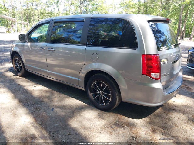 45239690 :رقم المزاد ، 2C4RDGBG5JR199147 vin ، 2018 Dodge Grand Caravan Se Plus مزاد بيع