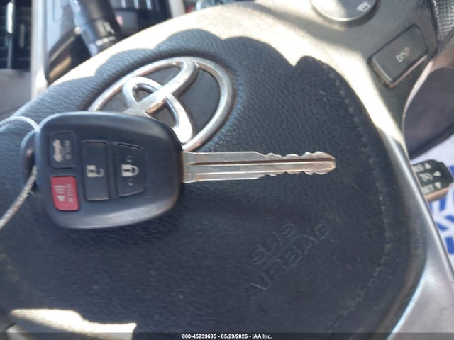 Продаж на аукціоні авто 2014 Toyota Corolla Le, vin: 5YFBURHE0EP067843, номер лоту: 45239695
