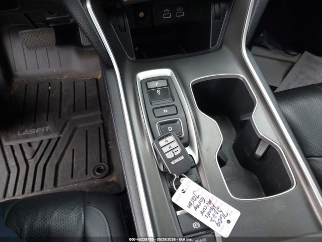 1HGCV3F95NA016428 Honda Accord Hybrid Touring