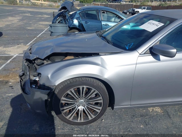 Aukcja sprzedaży 2013 Chrysler 300 300s, vin: 2C3CCABT7DH662195, numer aukcji: 45239734
