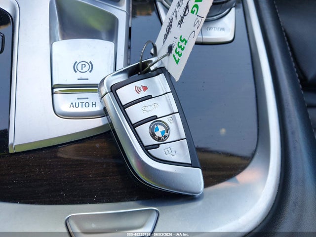 Продаж на аукціоні авто 2022 Bmw 740 I Xdrive, vin: WBA7T4C08NCH51474, номер лоту: 45239738