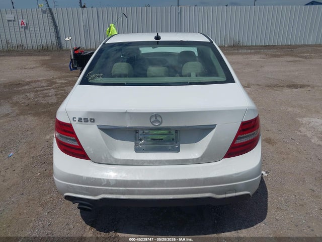 45239747 :رقم المزاد ، WDDGF4HB2EG255327 vin ، 2014 Mercedes-benz C 250 Sport مزاد بيع