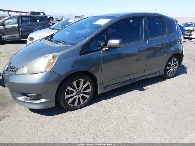 Продажа на аукционе авто 2013 Honda Fit Sport, vin: JHMGE8H50DC046705, номер лота: 45239768