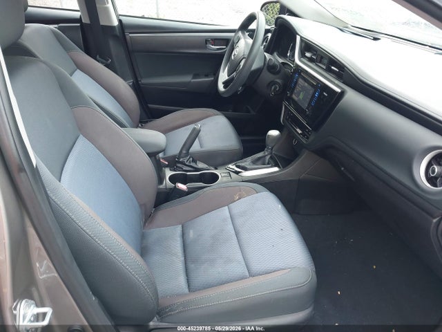 45239785 :رقم المزاد ، 5YFBURHE9HP580710 vin ، 2017 Toyota Corolla Le مزاد بيع