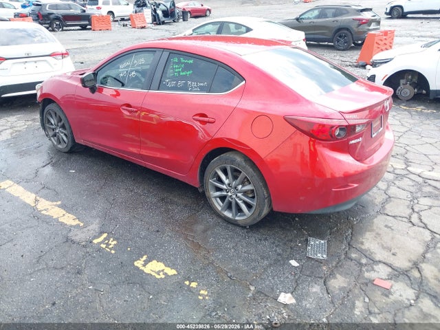 2018 Mazda Mazda3 Touring მანქანა იყიდება აუქციონზე, vin: 3MZBN1V35JM183040, აუქციონის ნომერი: 45239826