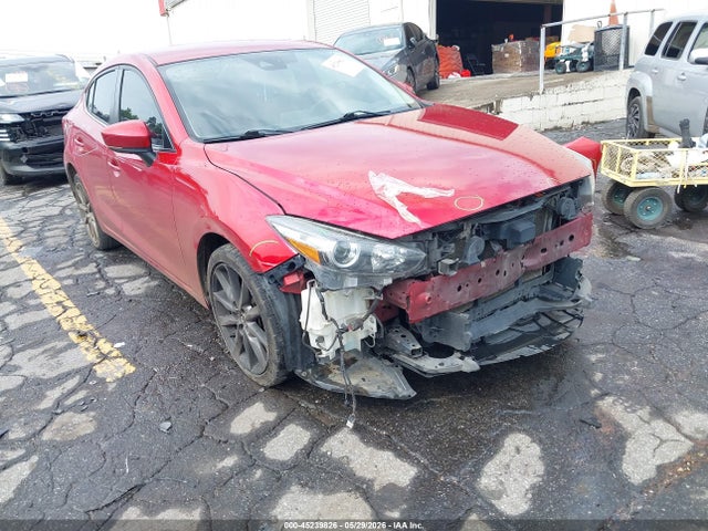 2018 Mazda Mazda3 Touring მანქანა იყიდება აუქციონზე, vin: 3MZBN1V35JM183040, აუქციონის ნომერი: 45239826