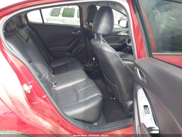 2018 Mazda Mazda3 Touring მანქანა იყიდება აუქციონზე, vin: 3MZBN1V35JM183040, აუქციონის ნომერი: 45239826