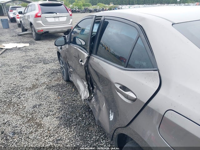 Toyota COROLLA SE 2017 2T1BURHE7HC795812 Image 19