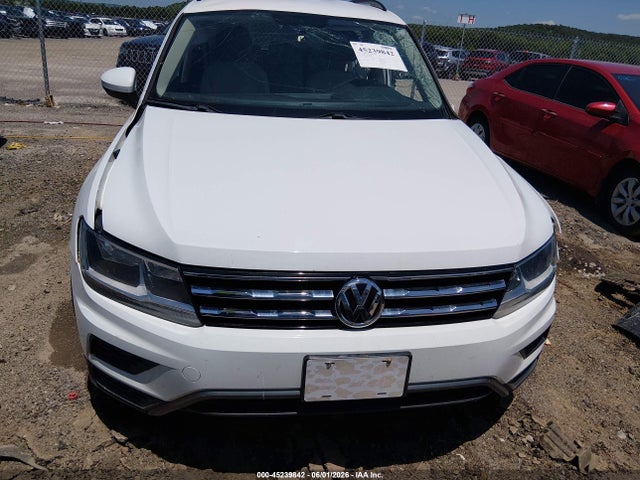 2019 Volkswagen Tiguan 2.0t S მანქანა იყიდება აუქციონზე, vin: 3VV1B7AX1KM039698, აუქციონის ნომერი: 45239842