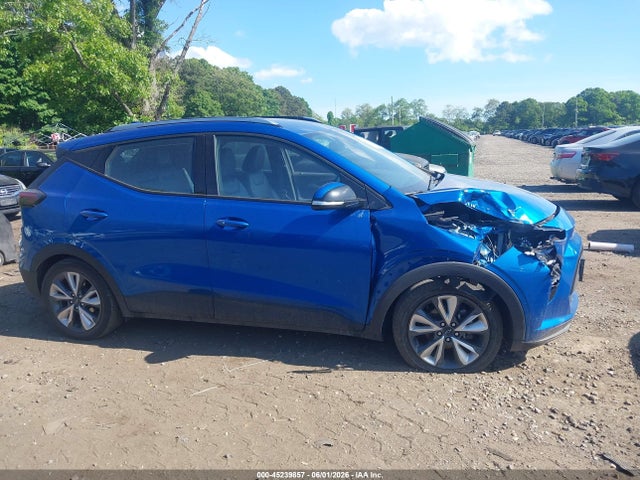 1G1FY6S04P4184695 Chevrolet Bolt Euv Fwd Lt