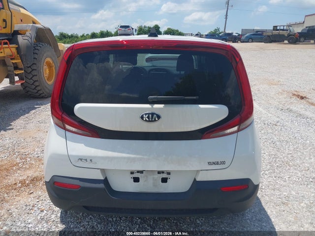 Auction sale of the 2021 Kia Soul Lx, vin: KNDJ23AU9M7147738, lot number: 45239860