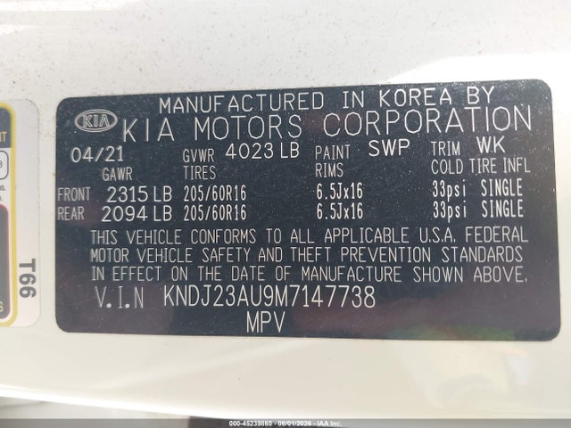 KNDJ23AU9M7147738 KIA SOUL LX