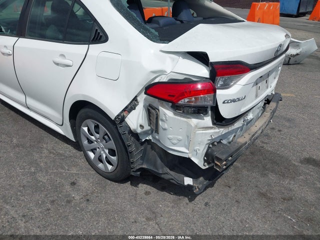 2021 Toyota Corolla Le მანქანა იყიდება აუქციონზე, vin: 5YFEPMAE9MP222549, აუქციონის ნომერი: 45239864