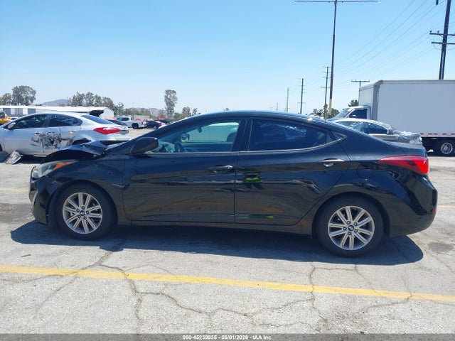 5NPDH4AE8FH620506 Hyundai ELANTRA SE