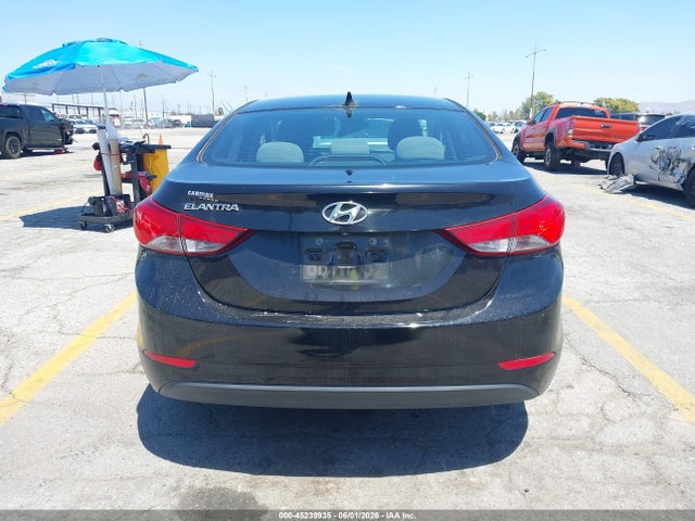 5NPDH4AE8FH620506 Hyundai ELANTRA SE