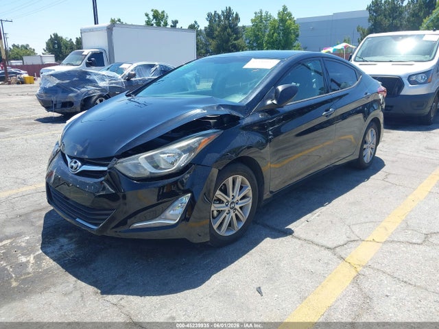 5NPDH4AE8FH620506 Hyundai ELANTRA SE