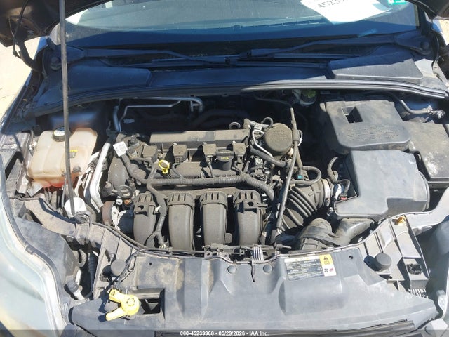 45239968 :رقم المزاد ، 1FAHP3K2XCL151645 vin ، 2012 Ford Focus Se مزاد بيع