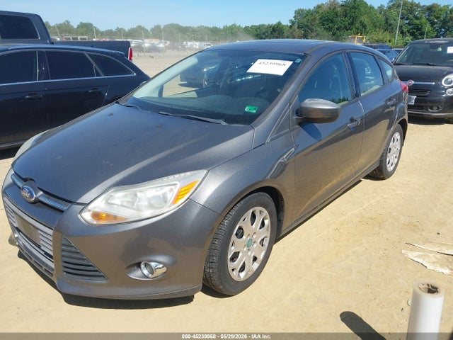45239968 :رقم المزاد ، 1FAHP3K2XCL151645 vin ، 2012 Ford Focus Se مزاد بيع