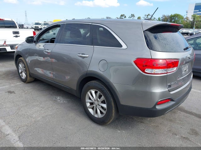KIA Sorento 2.4l L 2018 5XYPG4A33JG422852 Image 3