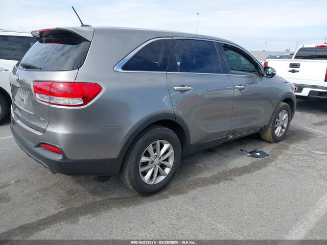 KIA Sorento 2.4l L 2018 5XYPG4A33JG422852 Image 4