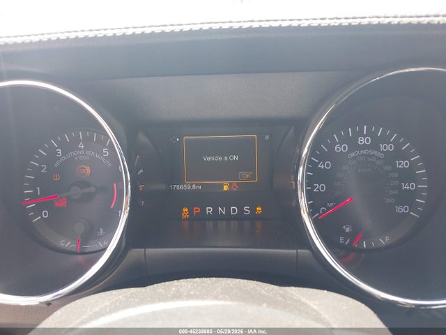 1FA6P8AM6H5333815 Ford Mustang V6