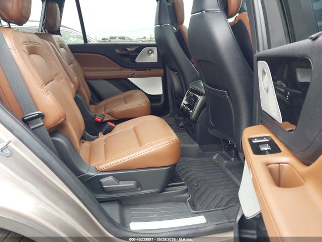 Lincoln Aviator Reserve 2021 5LM5J7XC7MGL06890 Image 8