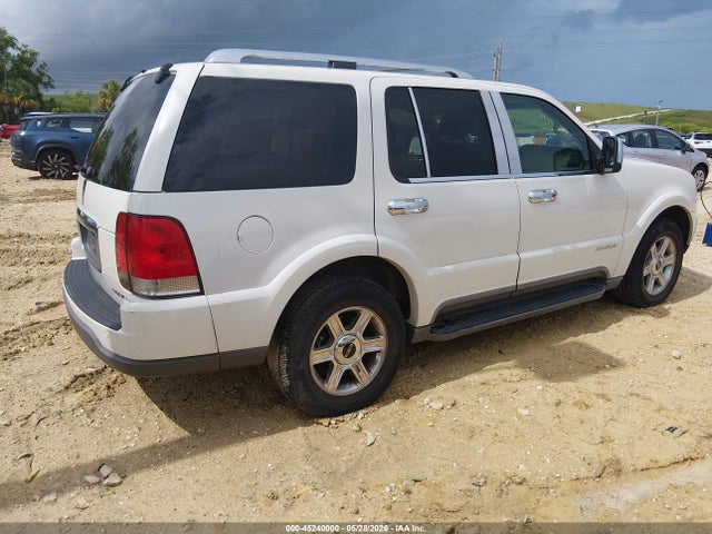 2004 Lincoln Aviator მანქანა იყიდება აუქციონზე, vin: 5LMEU88H24ZJ44887, აუქციონის ნომერი: 45240000