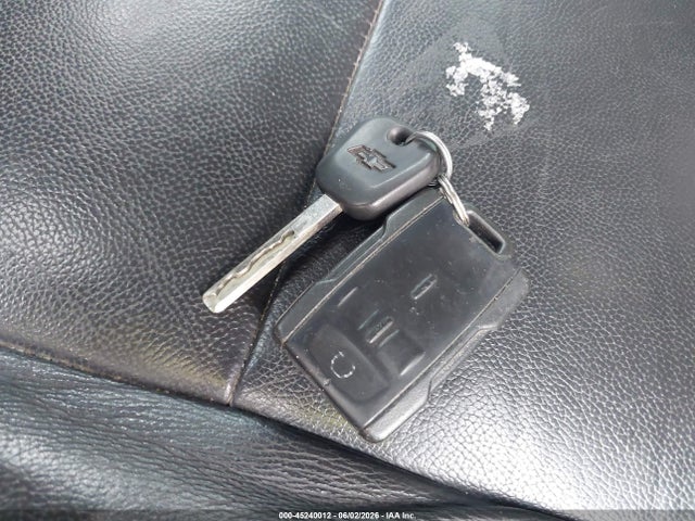 1GNSKJKC5FR638076 Chevrolet Suburban 1500 Lt
