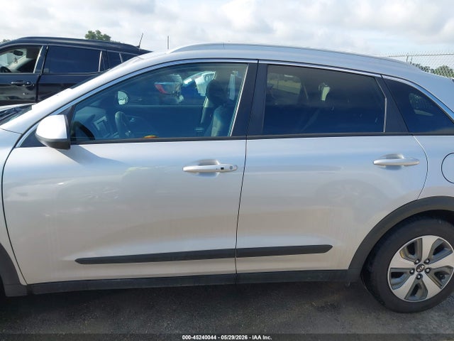 45240044 :رقم المزاد ، KNDCB3LC2K5336768 vin ، 2019 Kia Niro Lx مزاد بيع