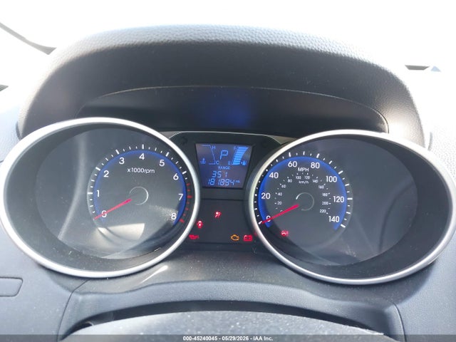 2014 Hyundai Tucson Se მანქანა იყიდება აუქციონზე, vin: KM8JU3AG3EU799323, აუქციონის ნომერი: 45240045