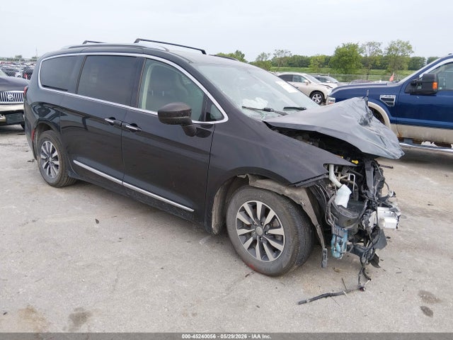 Продаж на аукціоні авто 2020 Chrysler Pacifica Touring L Plus, vin: 2C4RC1EG0LR126749, номер лоту: 45240056