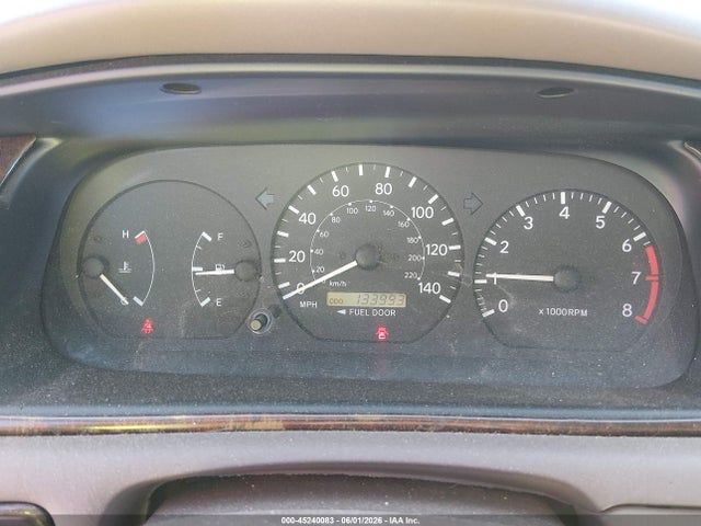 45240083 :رقم المزاد ، 4T1BG22K1YU695300 vin ، 2000 Toyota Camry Ce مزاد بيع