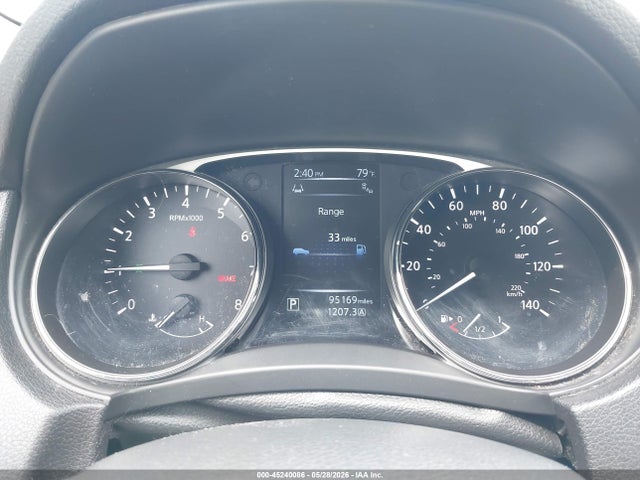 2014 Nissan Rogue Sv მანქანა იყიდება აუქციონზე, vin: 5N1AT2MV3EC761698, აუქციონის ნომერი: 45240086