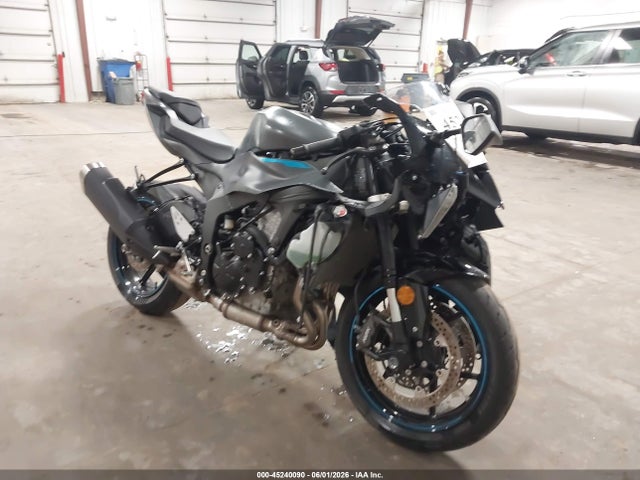 45240090 :رقم المزاد ، JKBZXJK15SA009293 vin ، 2025 Kawasaki Zx636 K مزاد بيع