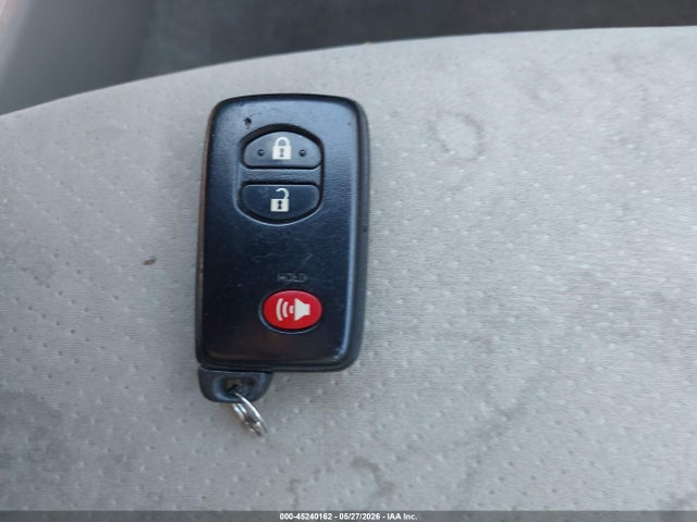 2011 Toyota Prius Two მანქანა იყიდება აუქციონზე, vin: JTDKN3DU0B1416801, აუქციონის ნომერი: 45240162